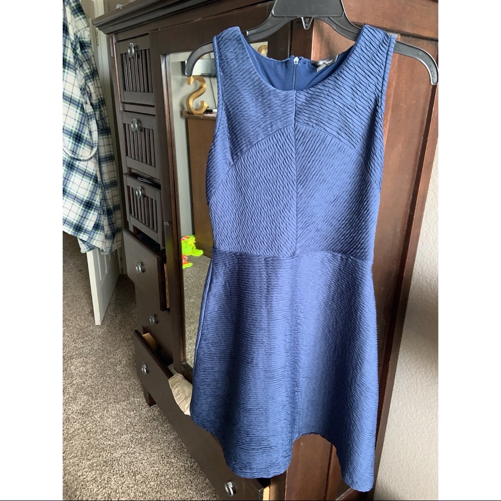 Daisy Fuentes Blue Knee Length Dress 👗